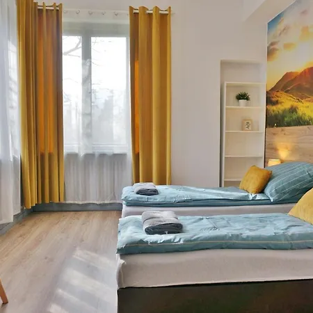 Dom Wolnostojacy Przy Krupowkach *