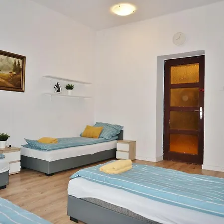 Dom Wolnostojacy Przy Krupowkach Zakopane