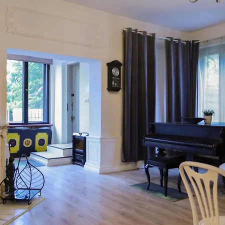 Dom Wolnostojacy Przy Krupowkach Willa *