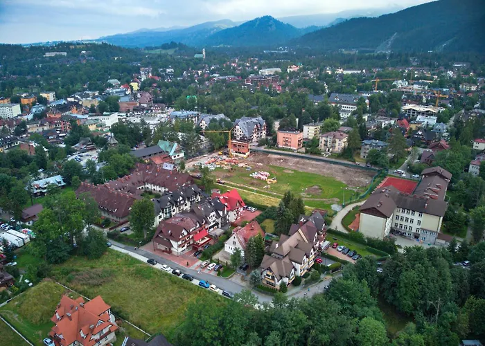 Dom Wolnostojacy Przy Krupowkach * Zakopane